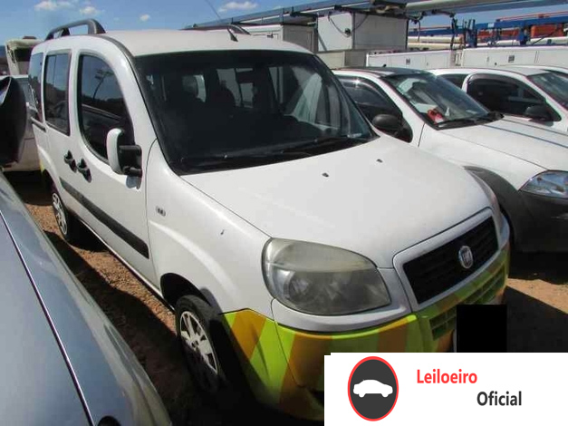 Doblo essence 1.8  2013