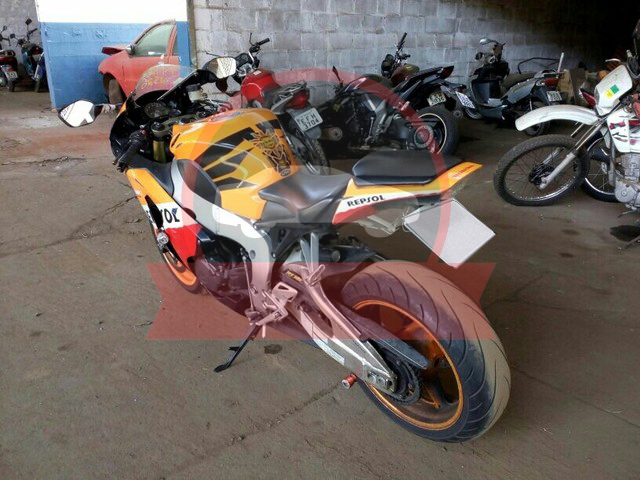 HONDA CBR 600 RR Fireblade (ABS)