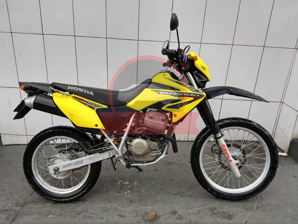 HONDA XR 250 TORNADO XR 250 TORNADO AMARELA